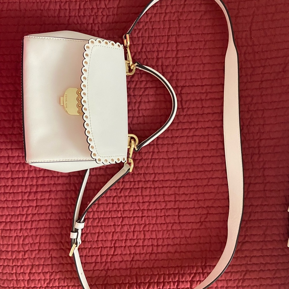 Michael kors crossbody bag